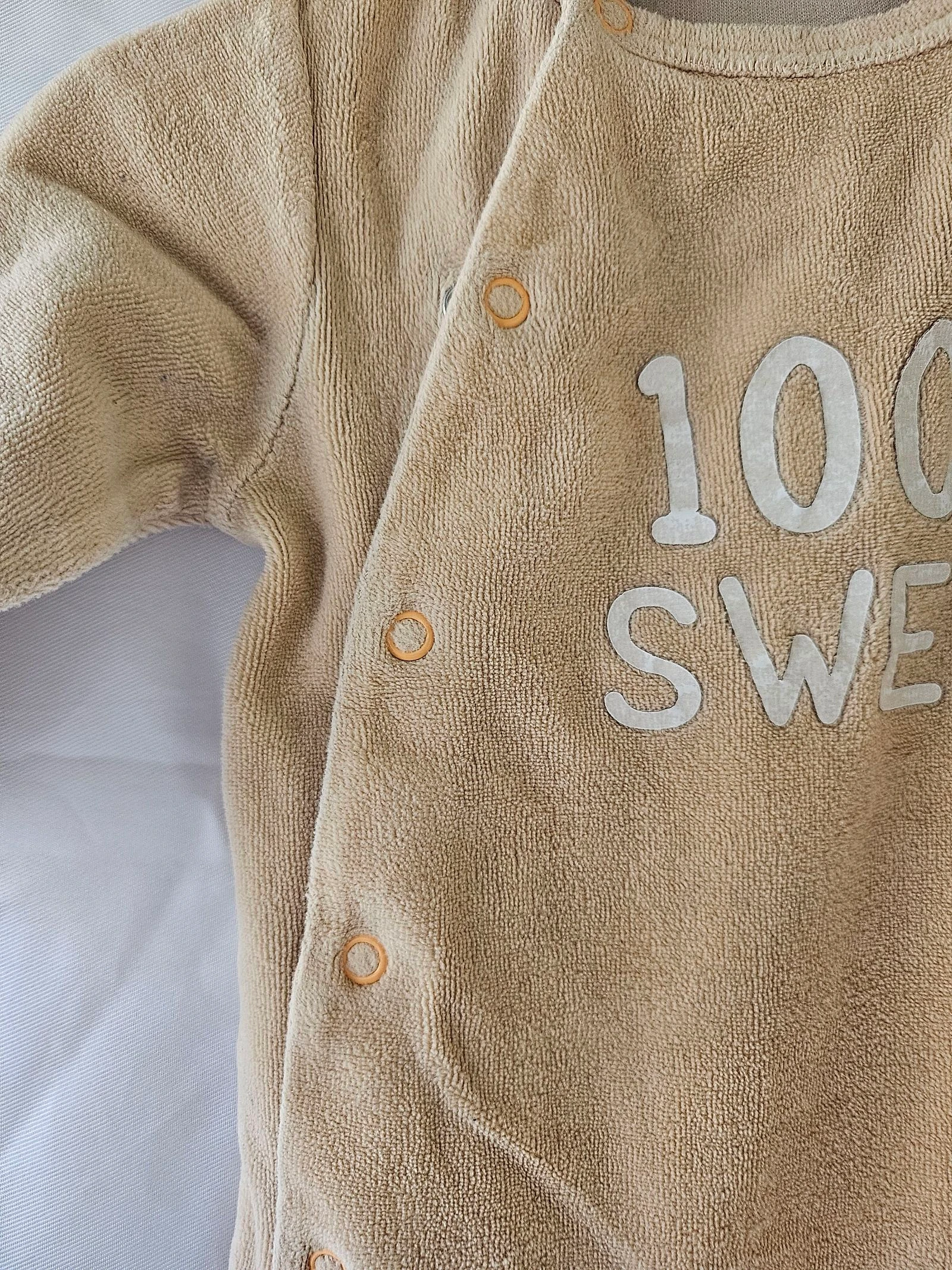 Velvet pajamas 6 months – photo 4